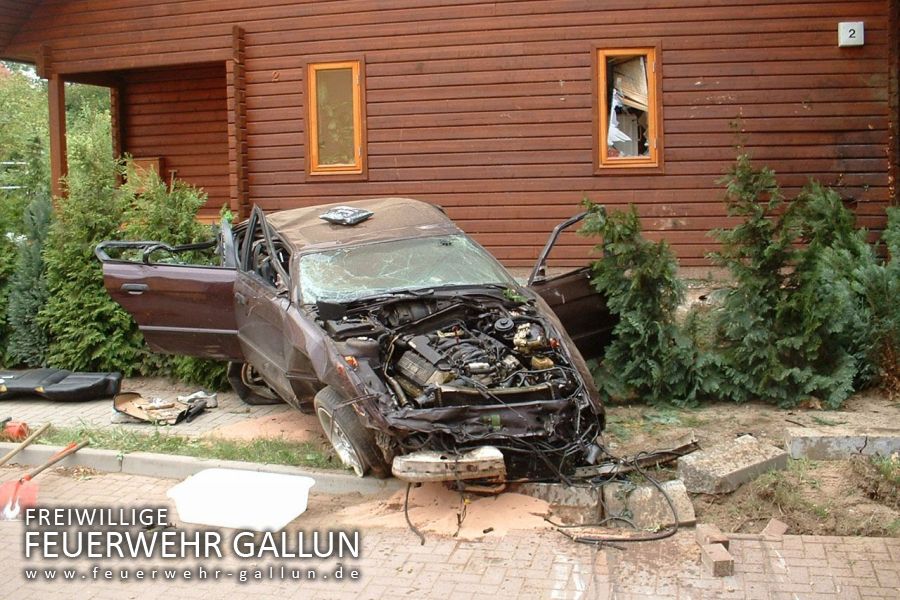 2003 - BMW im Tiefflug